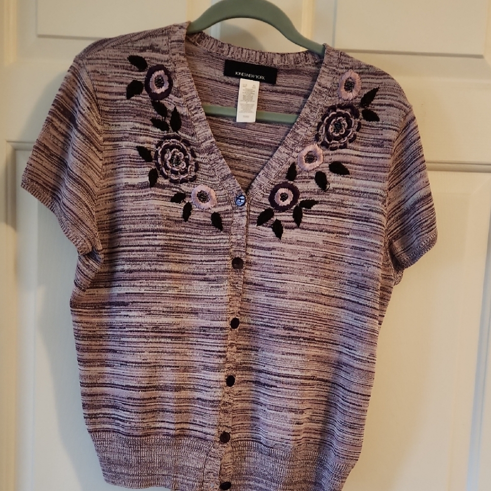 Jones NY Lavender Floral Knit Top